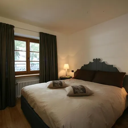 Aparthotel Planpincieux 3*